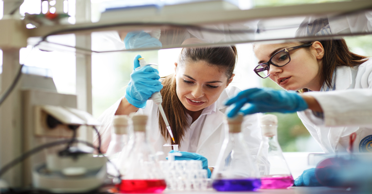 Top Tips for Increasing Energy Efficiency in Your Lab - Ecomasteryproject